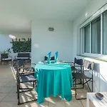 Апартаменти Playamar *